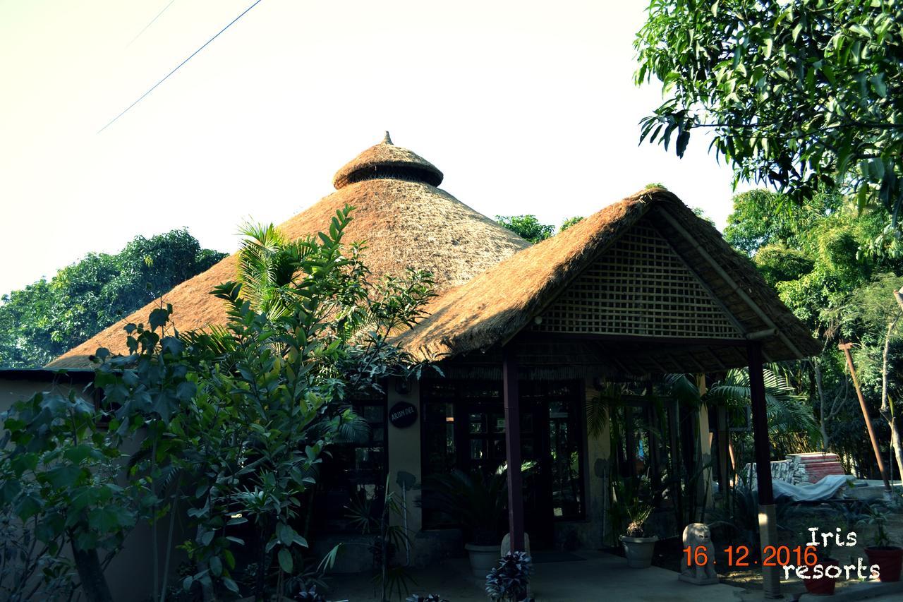 Corbett Wild Iris Spa And Resort Rāmnagar Buitenkant foto